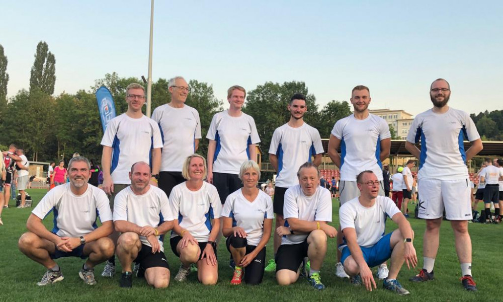 Gruppenbild - Viaoptic beim Brückenlauf Wetzlar